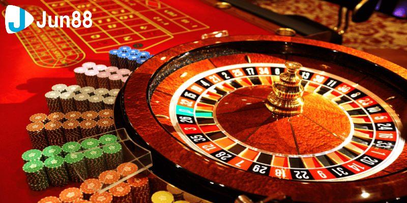 Trải nghiệm casino Jun88 cực xịn cùng dàn dealer xinh đẹp